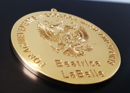 Изготовление памятных медалей в Москве